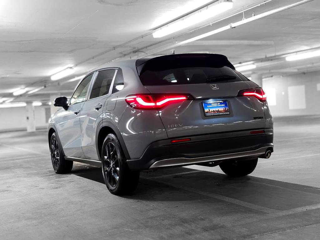 Used 2025 Honda HR-V Sport image 5