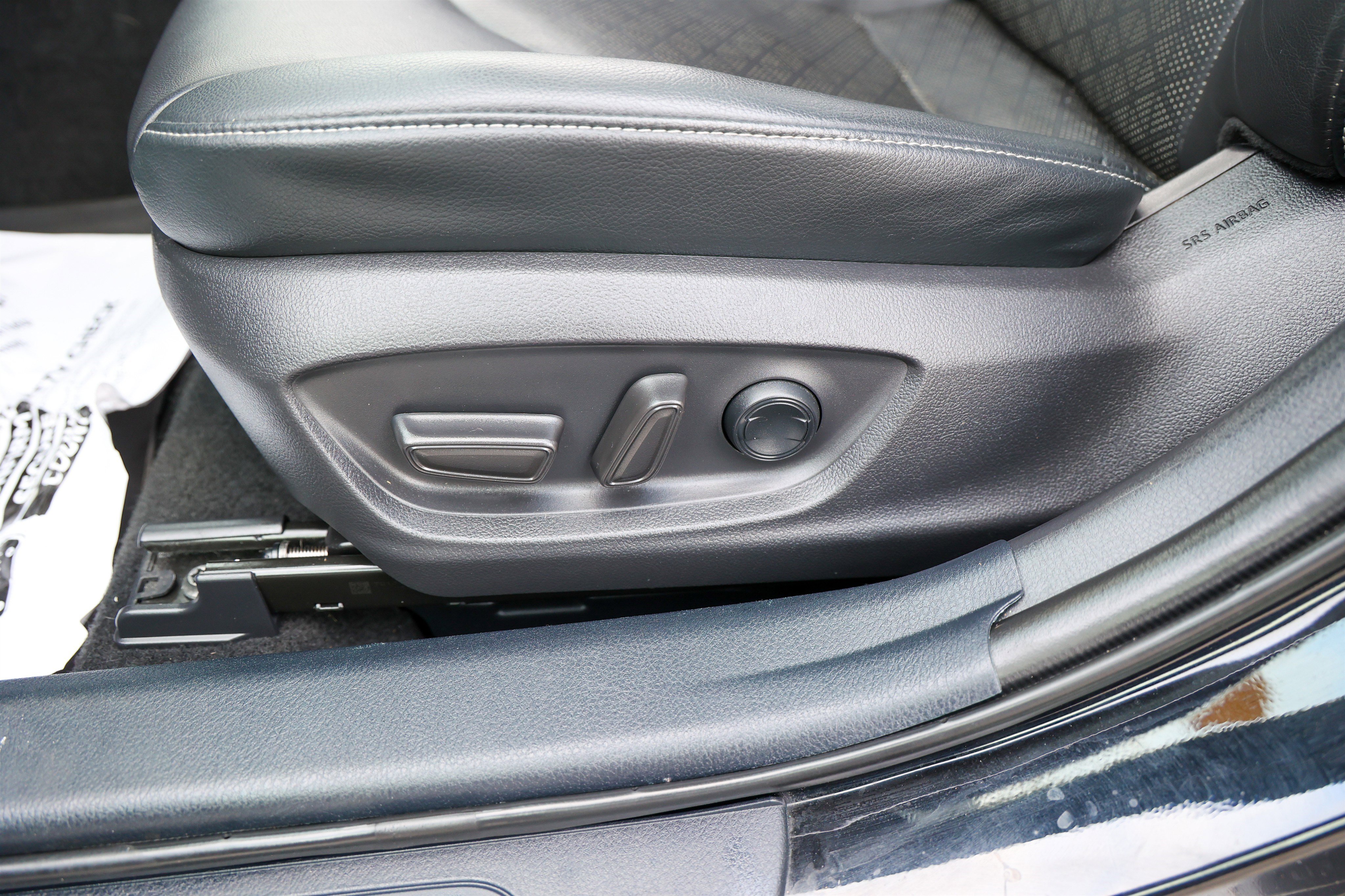 Used 2022 Toyota Camry XSE image 29