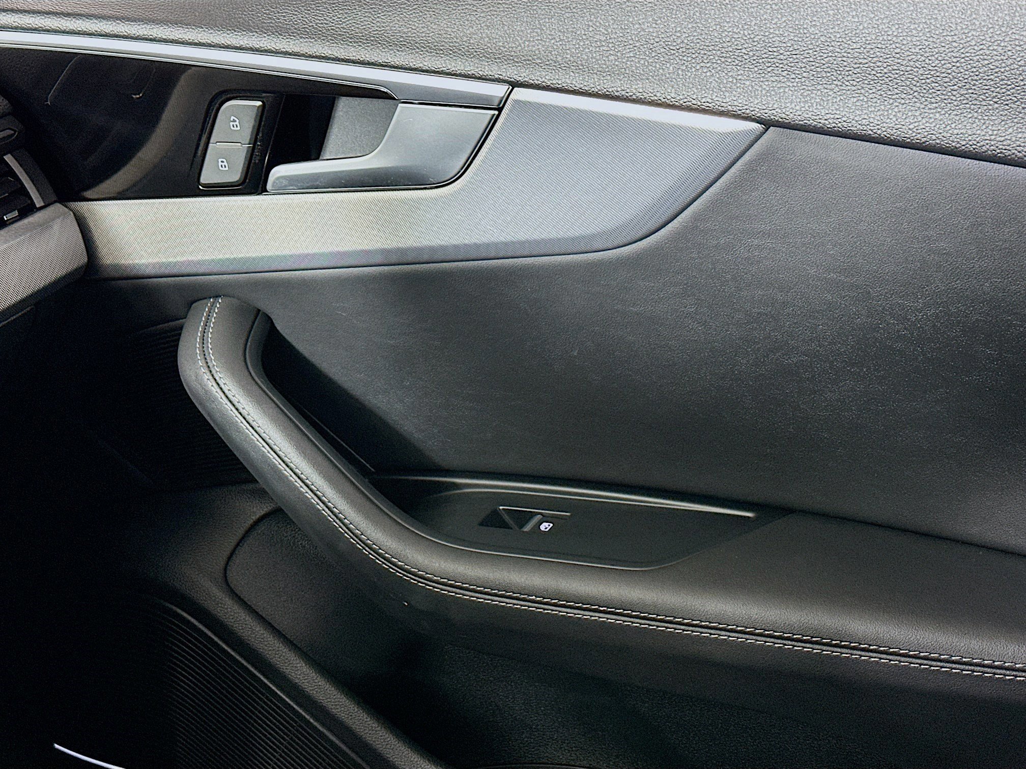 Used 2023 Audi A4 2.0T Premium Plus w/ Premium Plus Package image 17