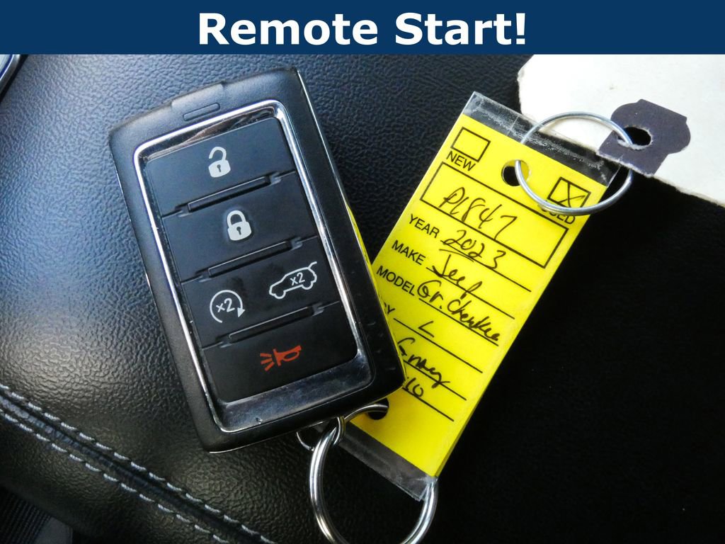 Used 2023 Jeep Grand Cherokee L Laredo AWD/4WD image 38