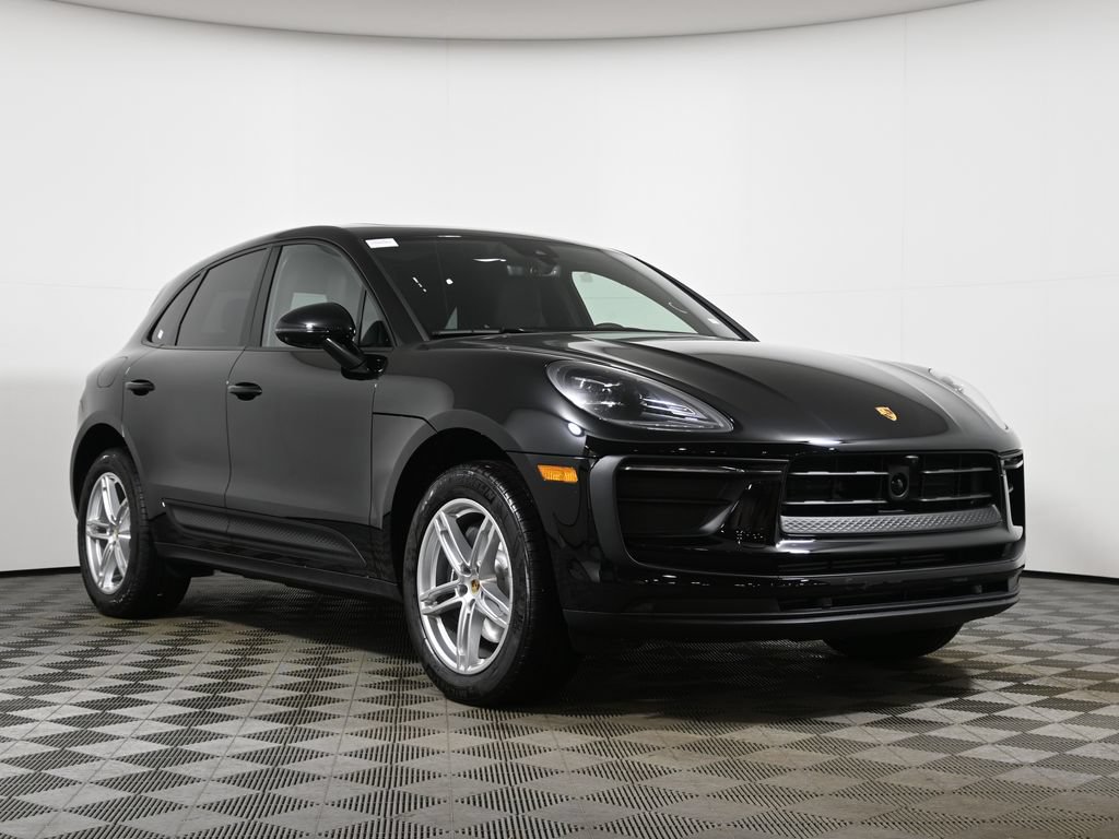 New 2026 Porsche Macan AWD/4WD image 9