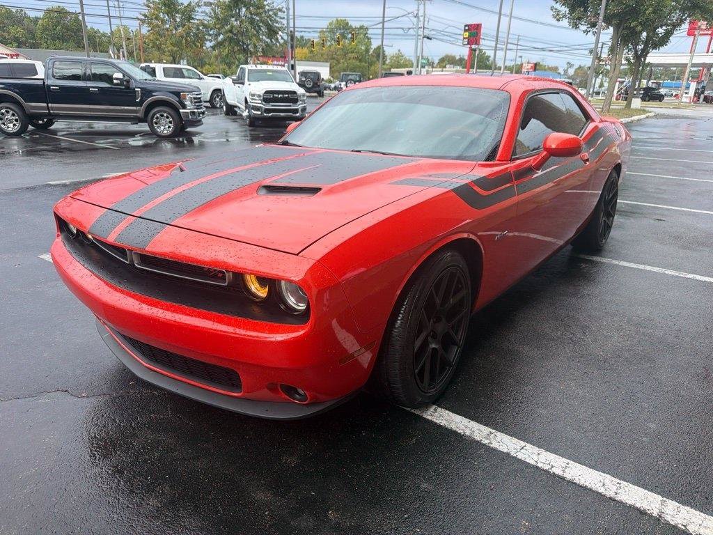Used 2016 Dodge Challenger R/T Plus RWD image 2
