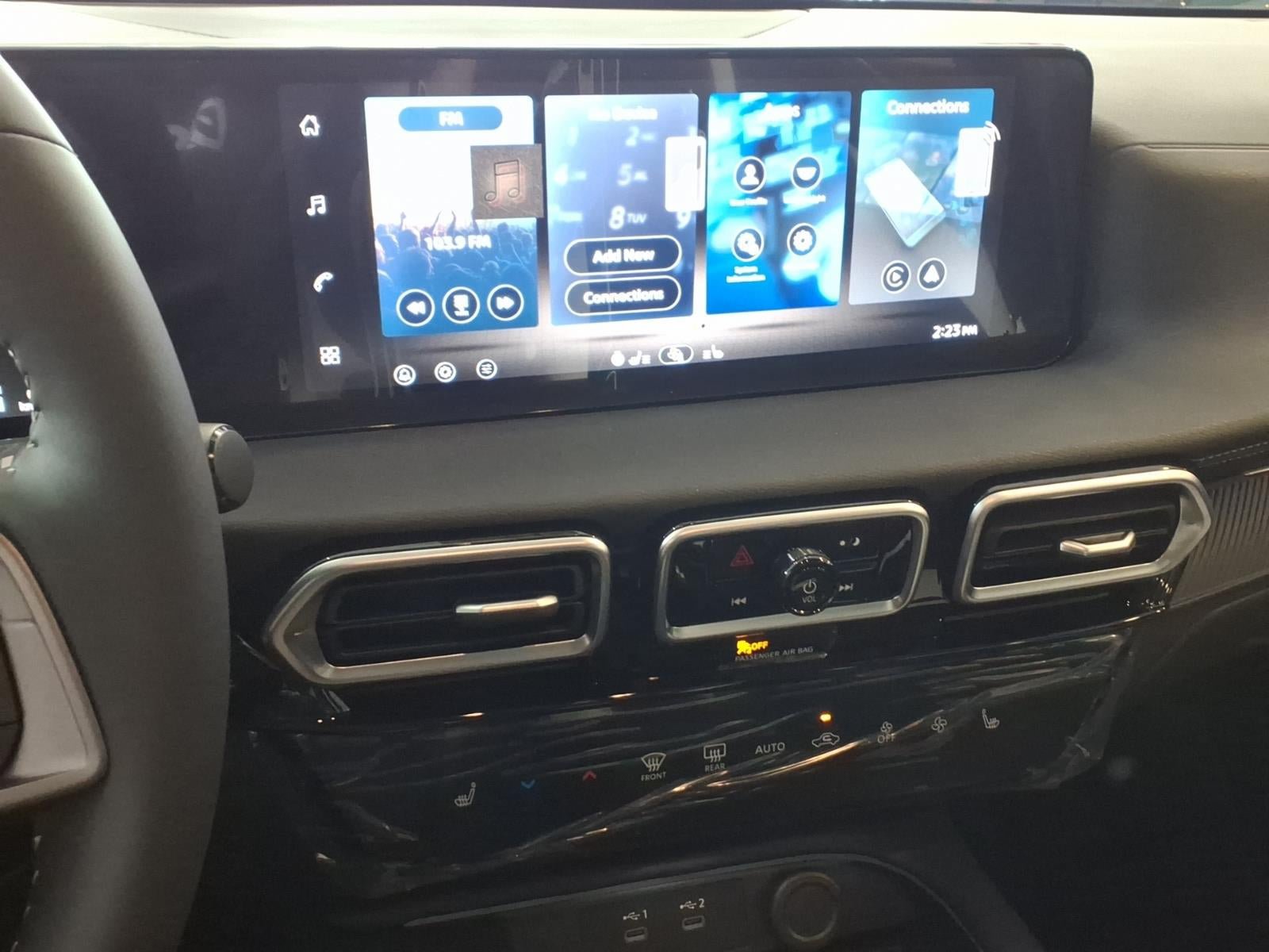 New 2026 Nissan Sentra SV w/ SV Convenience Package FWD image 14