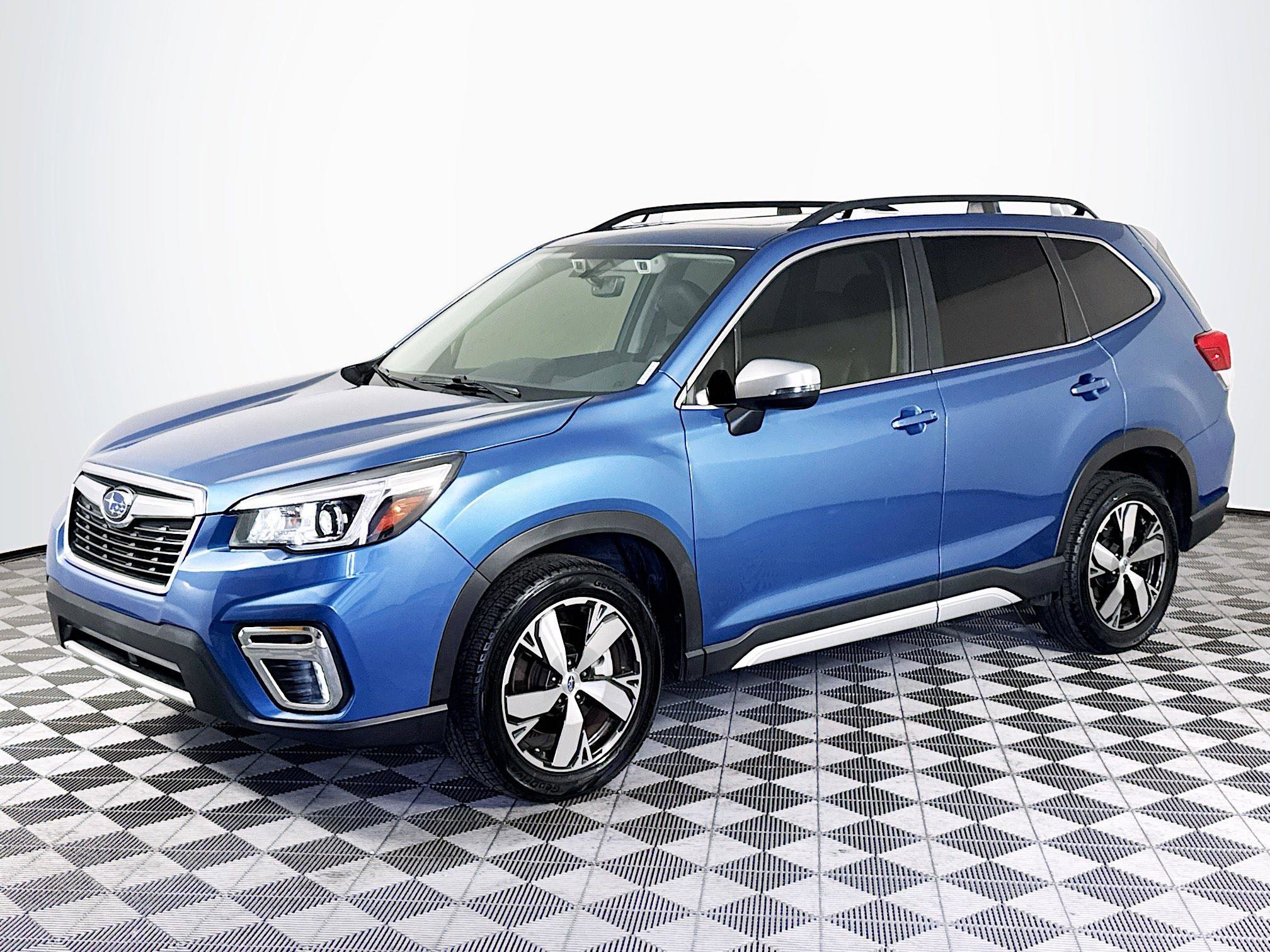 Used 2020 Subaru Forester Touring image 4