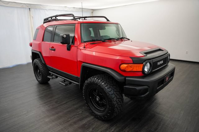 Used 2012 Toyota FJ Cruiser 4WD w/ Upgrade Pkg II image 2