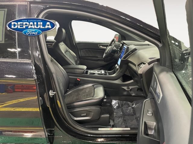 Certified 2024 Ford Edge ST-Line AWD/4WD image 19