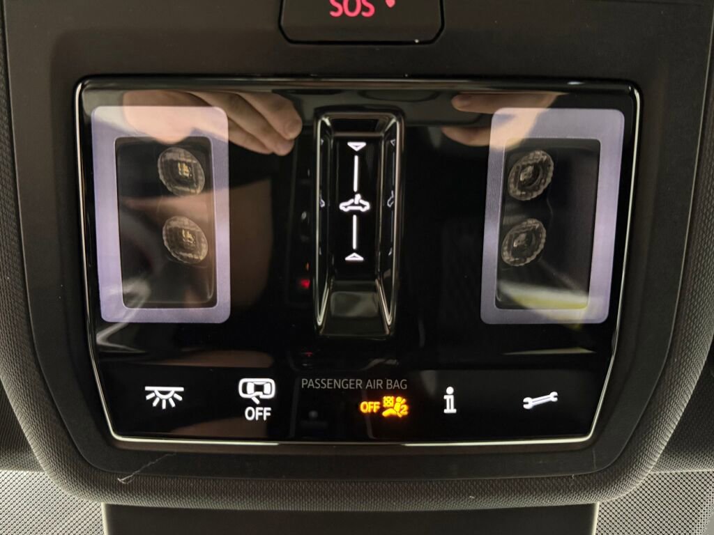 New 2025 Volkswagen GTI SE image 23