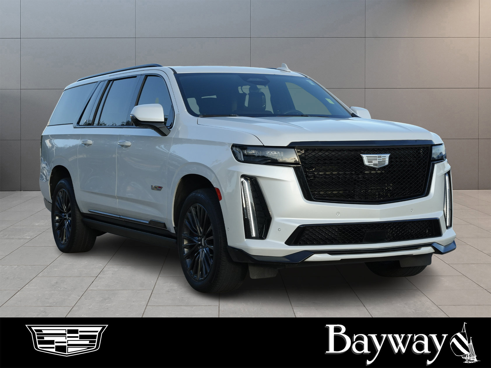 Certified 2023 Cadillac Escalade ESV V w/ LPO, ONYX Package AWD/4WD image 3