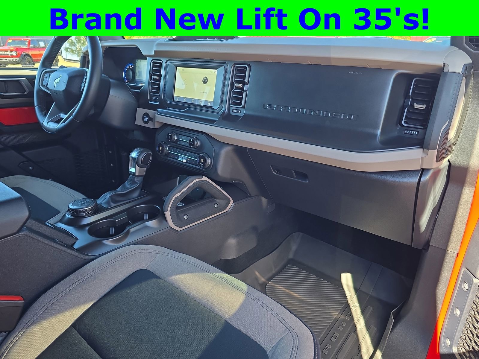 Used 2023 Ford Bronco Big Bend image 8