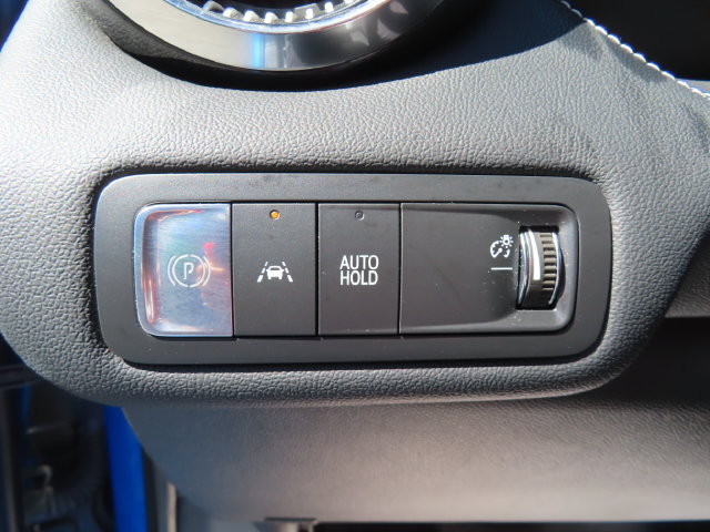 Certified 2024 Chevrolet Blazer EV LT AWD/4WD image 35