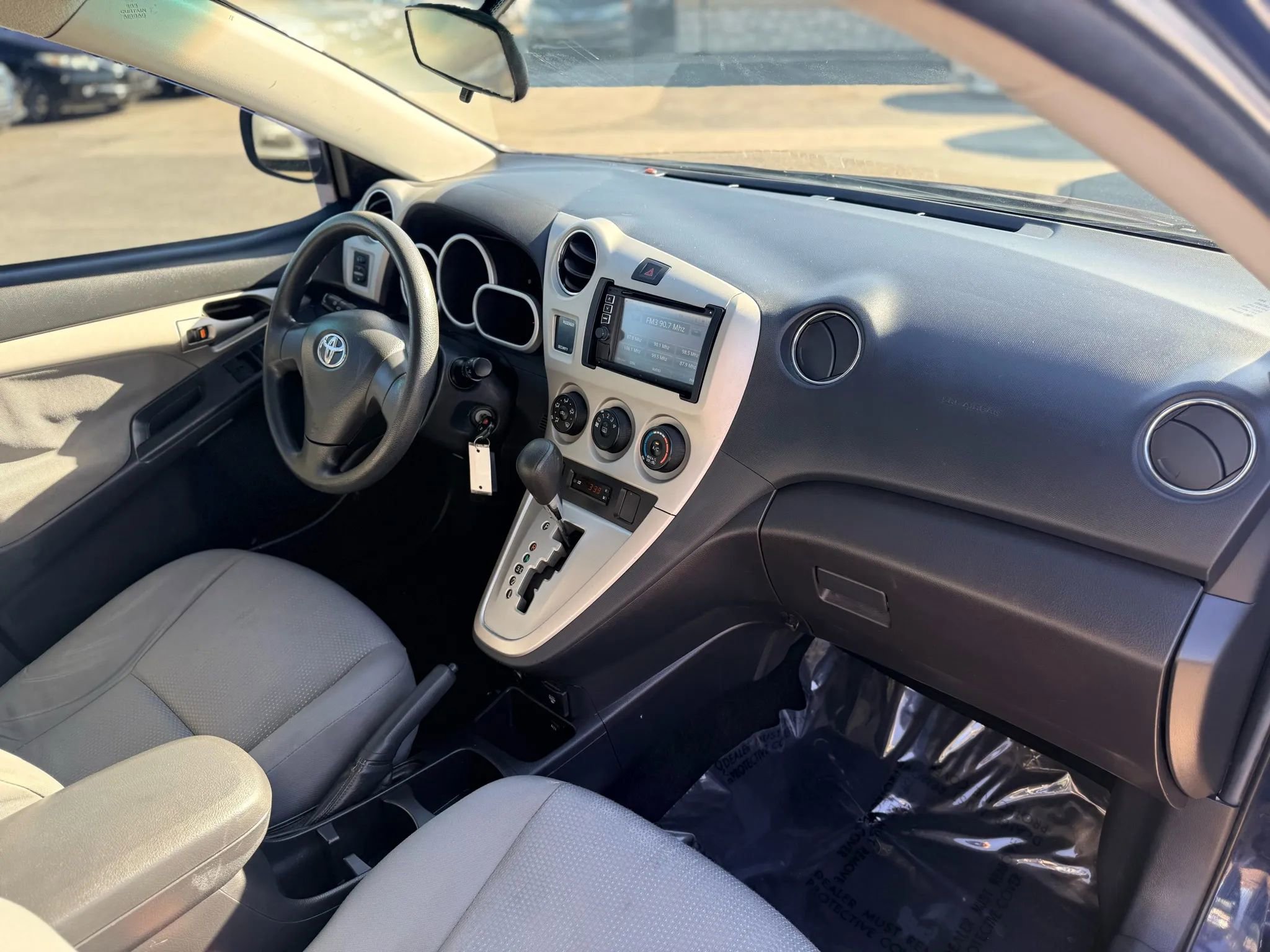 Used 2009 Toyota Matrix S image 24
