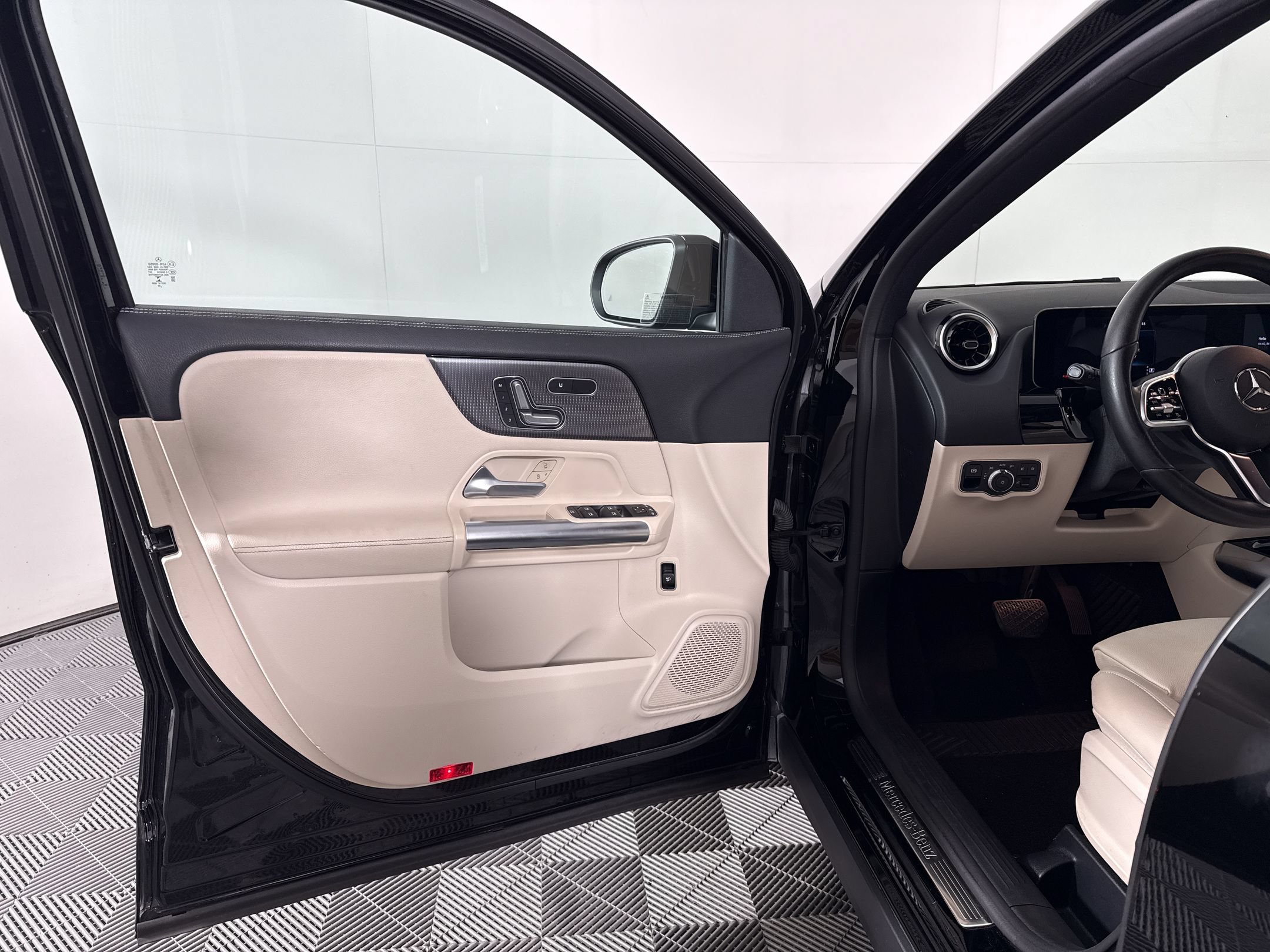 Used 2021 Mercedes-Benz GLA 250 image 5