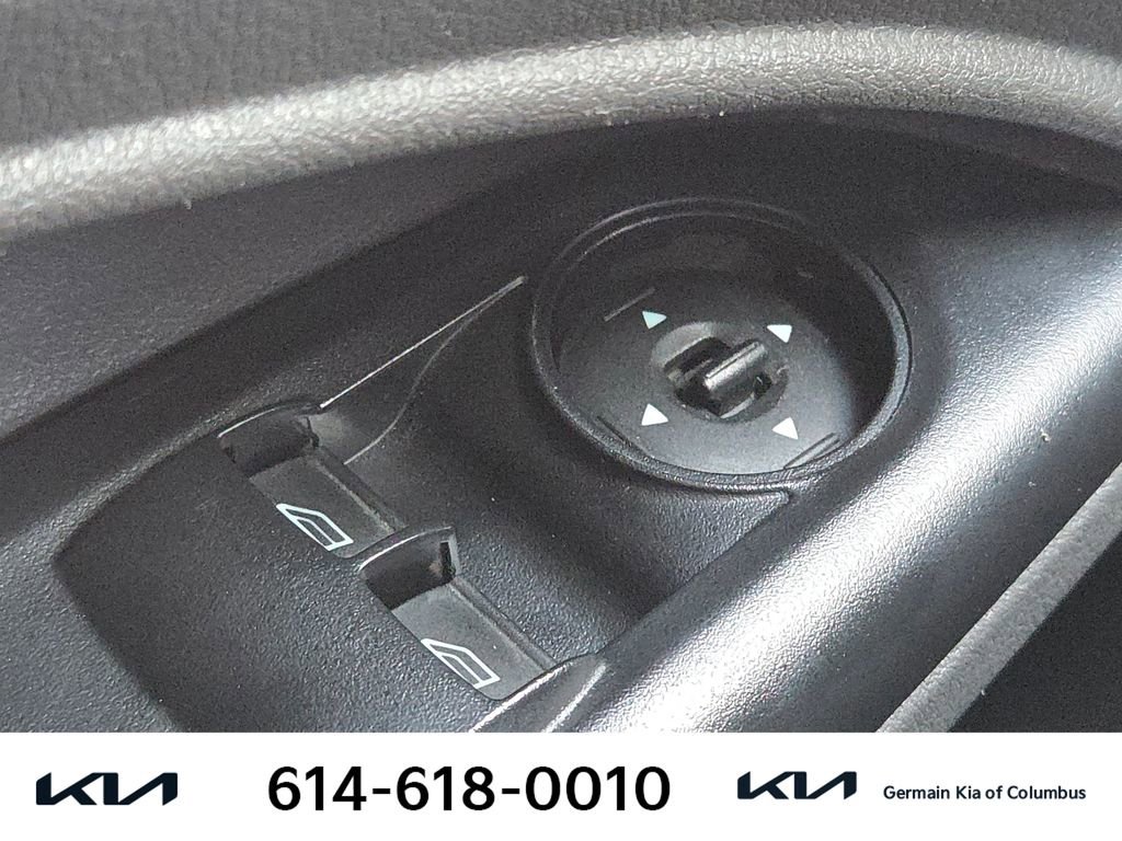 Used 2021 Ford Transit Connect XL image 26