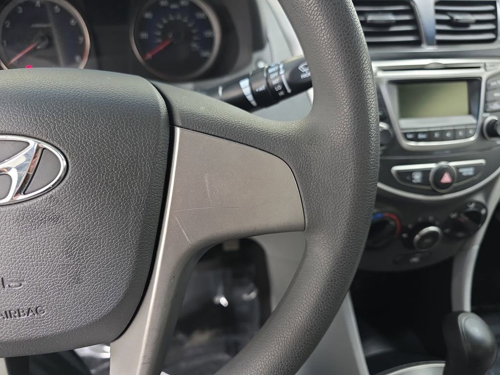 Used 2017 Hyundai Accent SE image 18