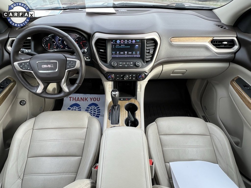 Used 2017 GMC Acadia Denali w/ Technology Package image 2