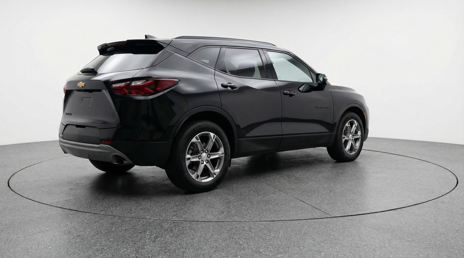 Used 2025 Chevrolet Blazer LT image 9