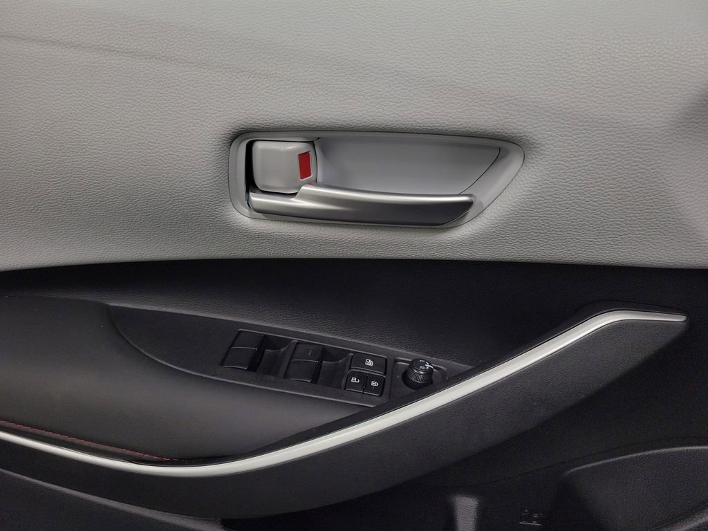 Used 2024 Toyota Corolla SE image 19
