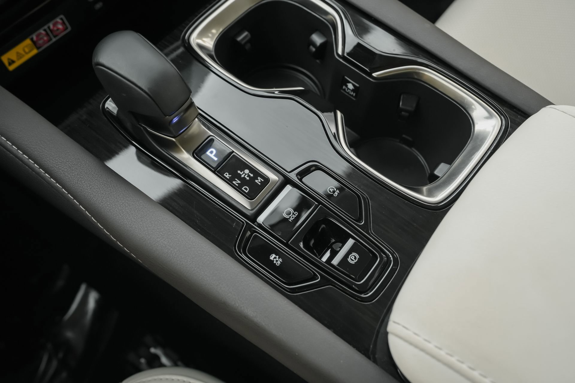 Used 2024 Lexus RX 350 FWD w/ Technology Package image 17