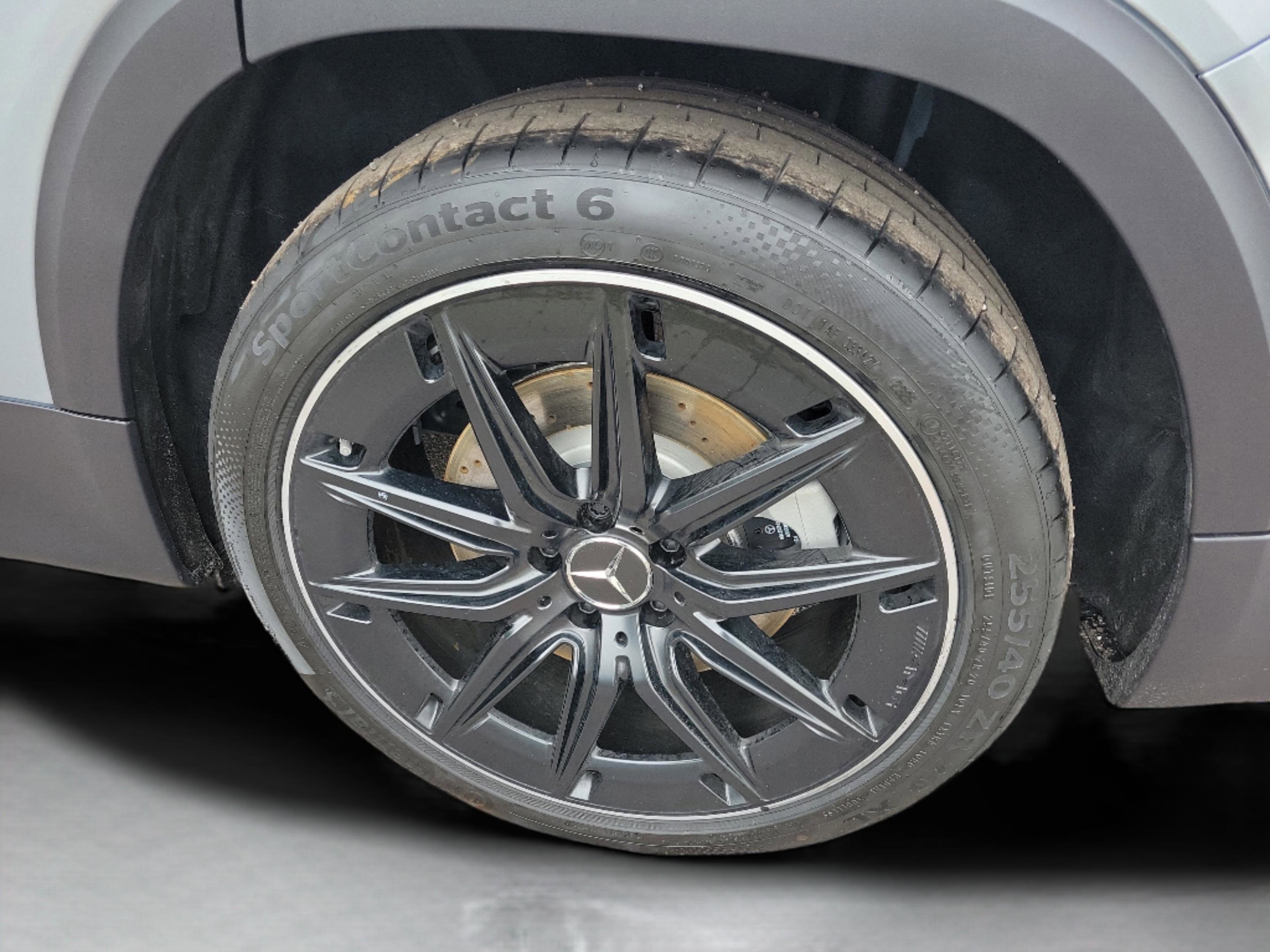 New 2026 Mercedes-Benz GLB 35 AMG 4MATIC image 35