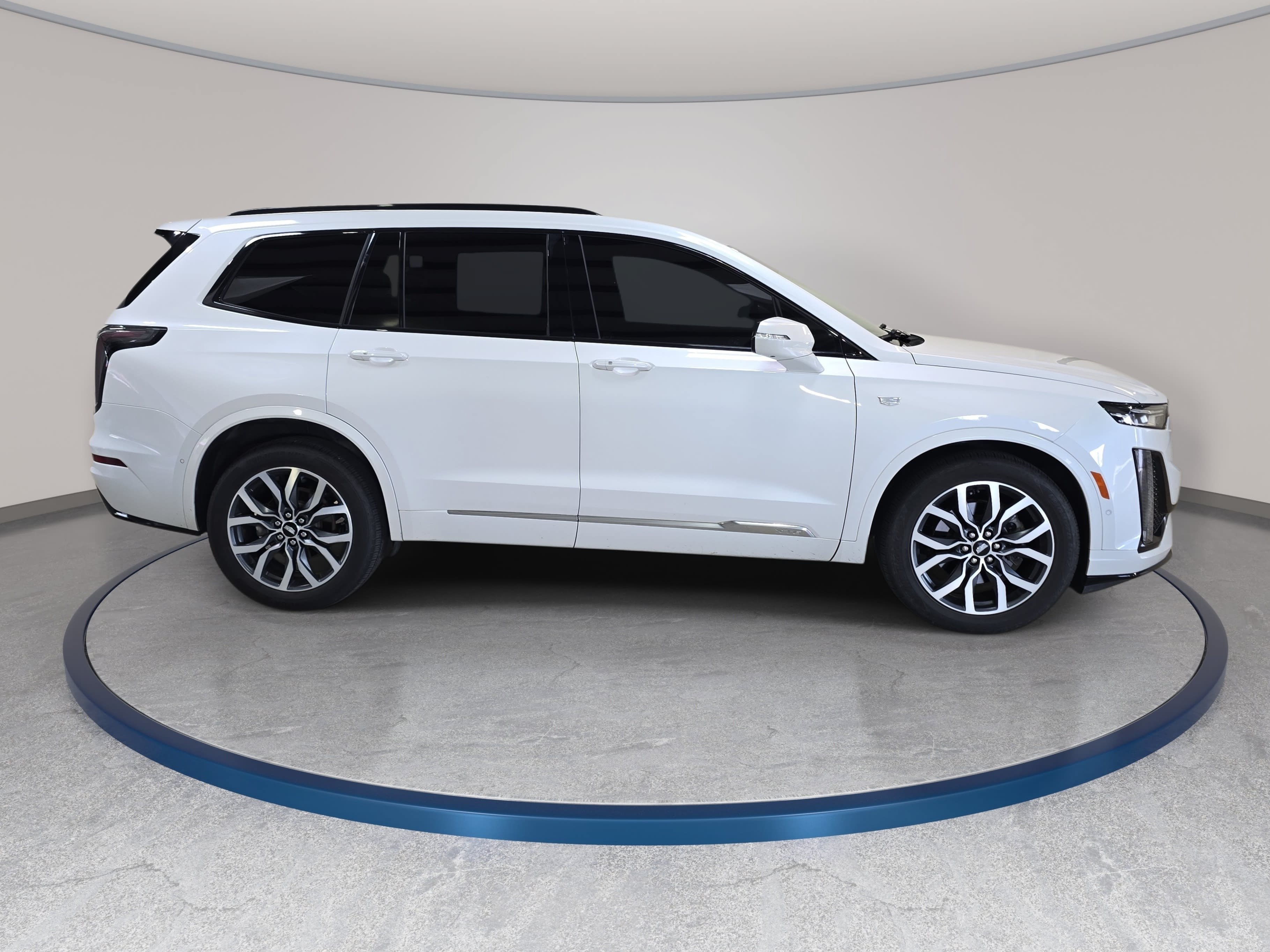 Used 2021 Cadillac XT6 Sport AWD/4WD image 5