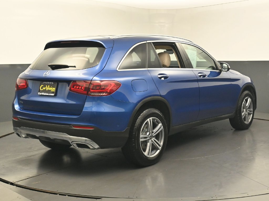 Used 2022 Mercedes-Benz GLC 300 w/ Premium Package Lite image 6