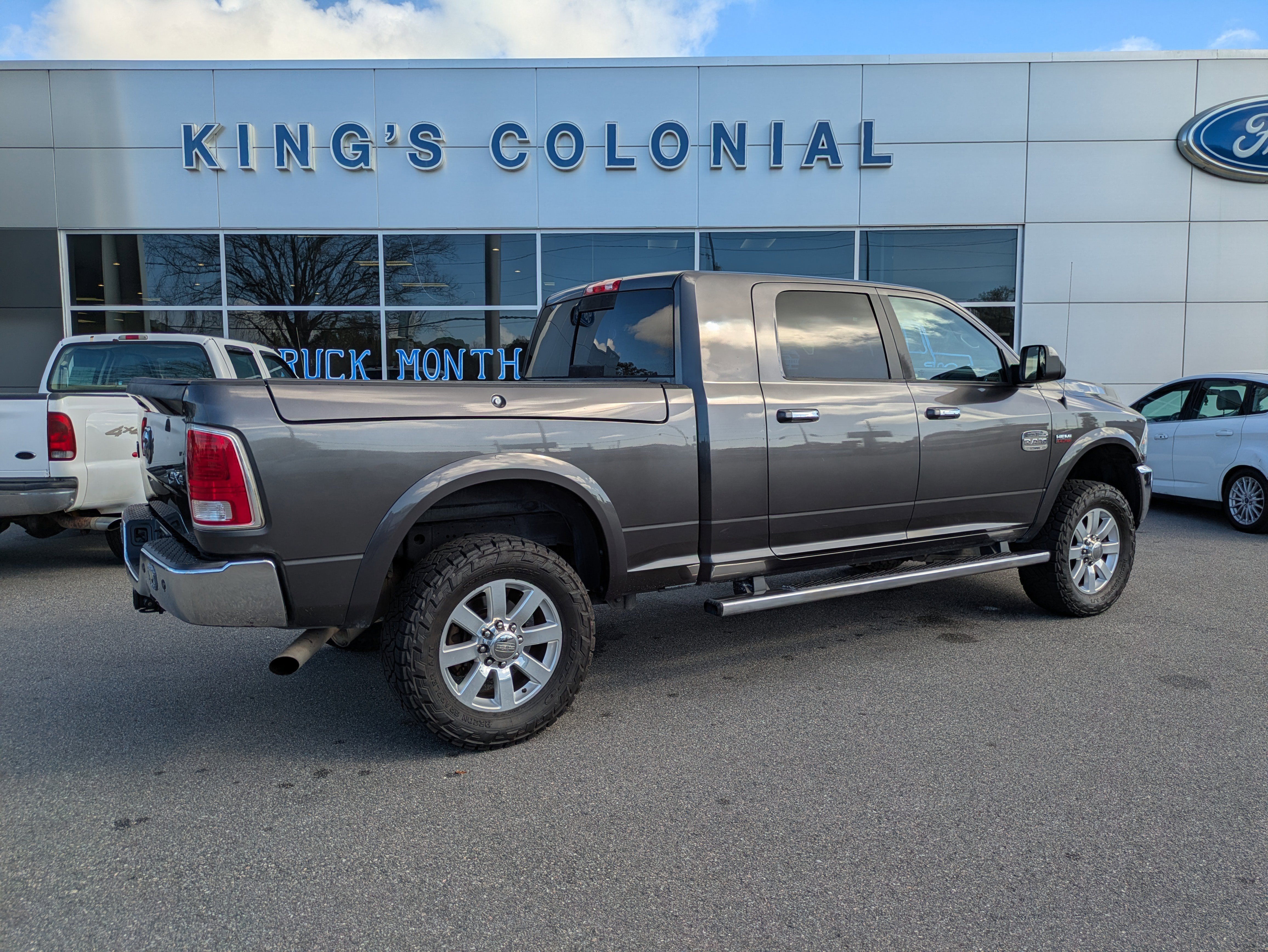 Used 2015 RAM 2500 Longhorn w/ Convenience Group image 4