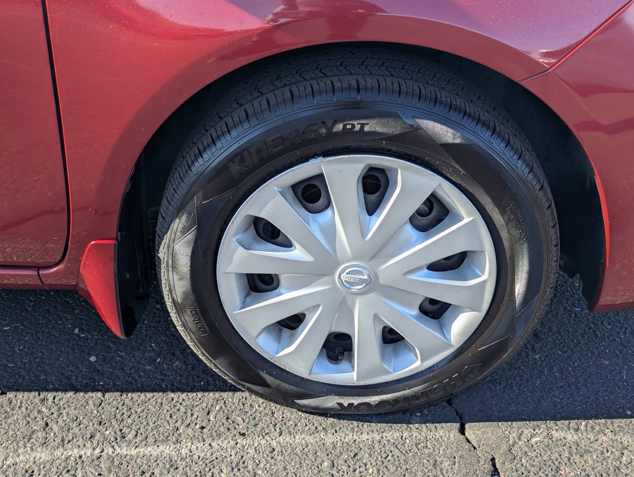 Used 2018 Nissan Versa S Plus FWD image 10