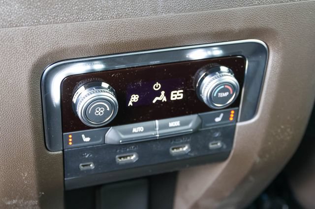 New 2026 GMC Yukon XL Elevation w/ Elevation Premium Package AWD/4WD image 20