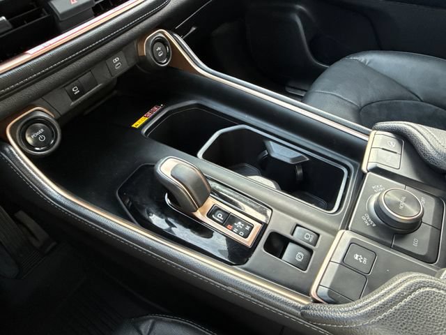 Used 2025 Toyota Grand Highlander AWD Hybrid image 29