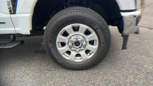 Used 2024 Ford F250 XLT AWD/4WD image 10