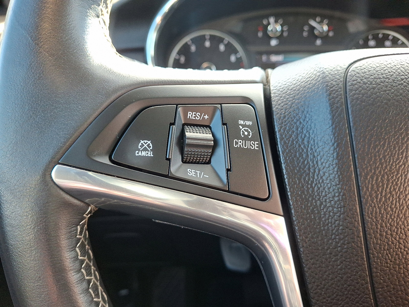 Certified 2022 Buick Encore Preferred image 21