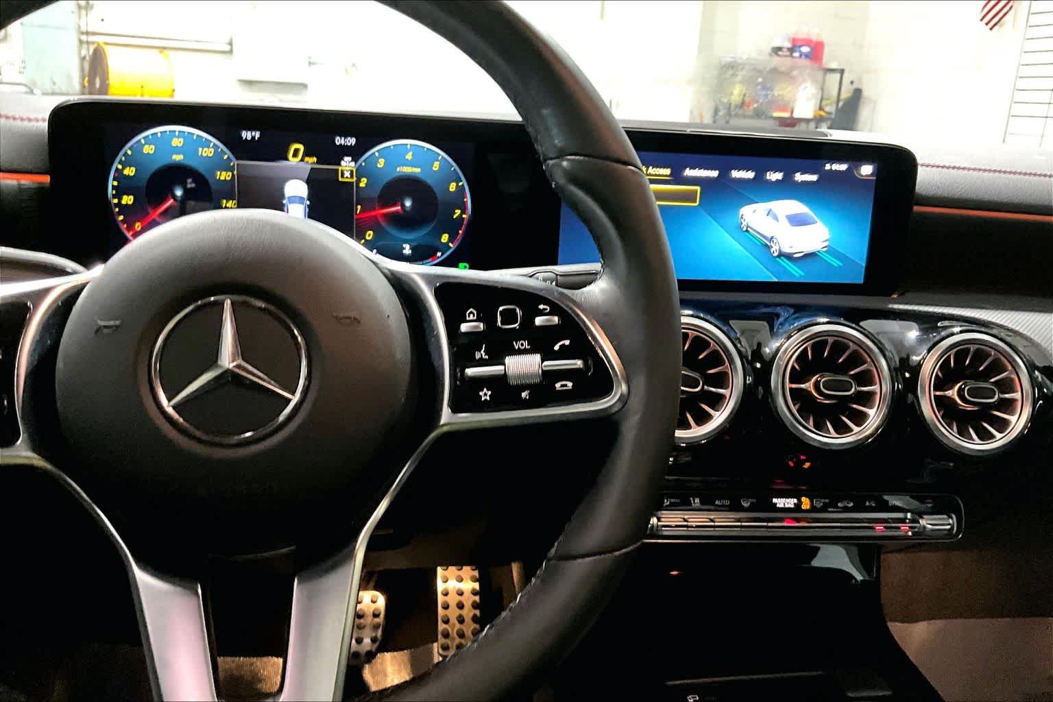 Certified 2023 Mercedes-Benz CLA 250 4MATIC image 25