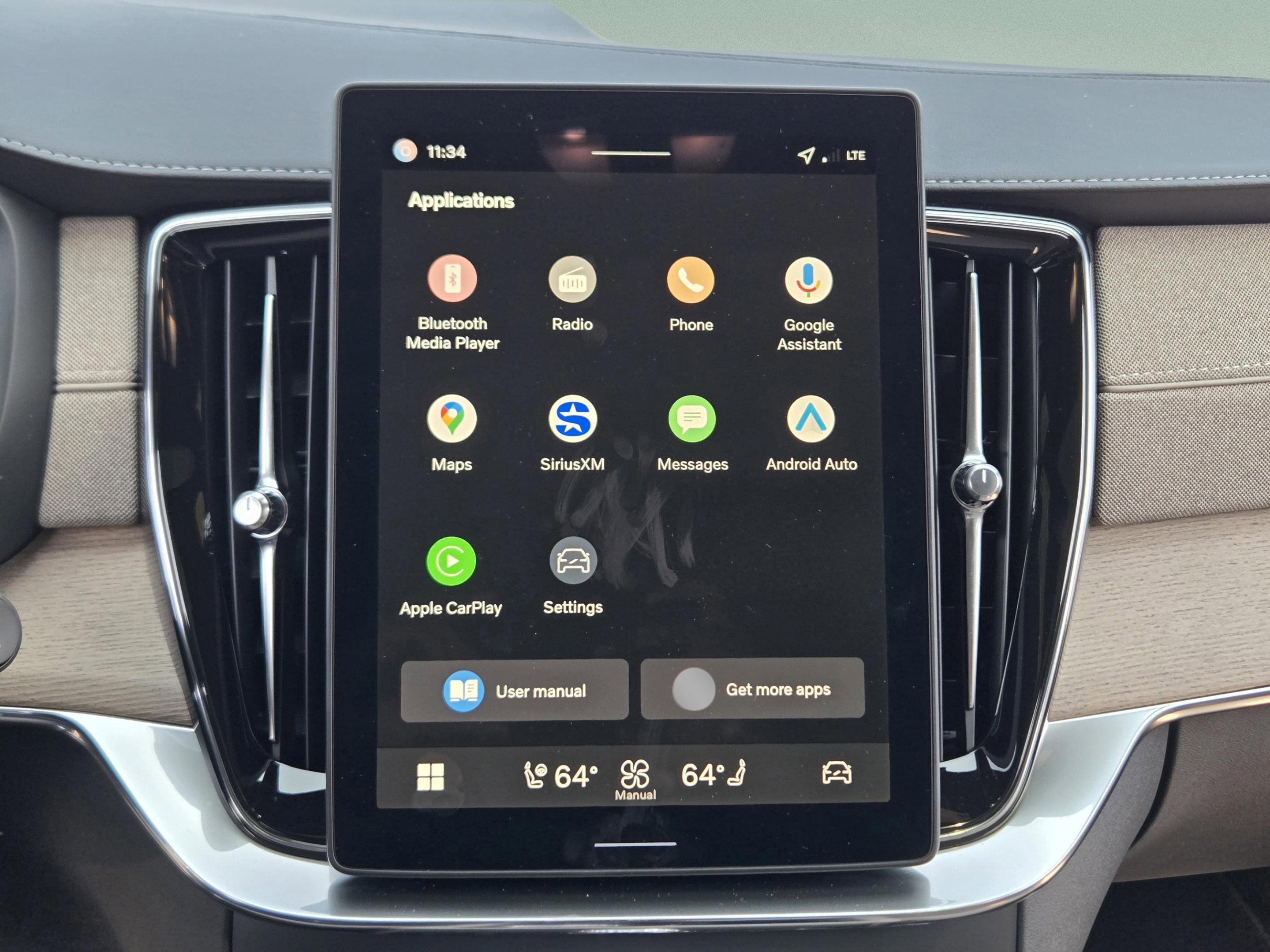 New 2026 Volvo XC90 B5 Core w/ Protection Package Premier image 14