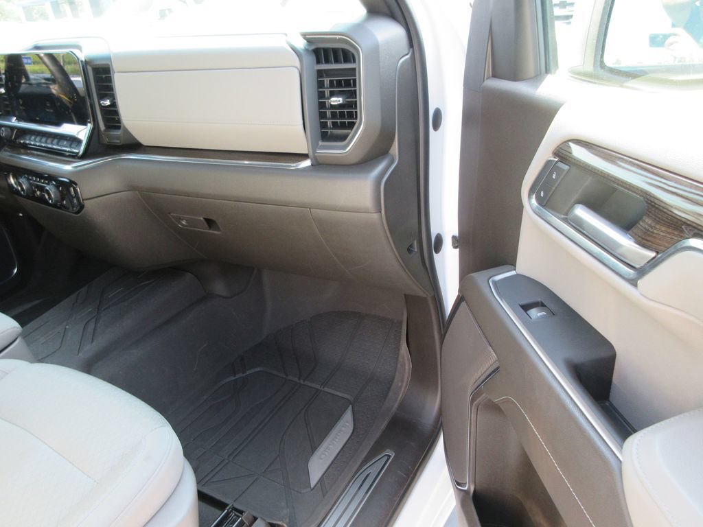 Certified 2023 Chevrolet Silverado 1500 LT AWD/4WD image 22