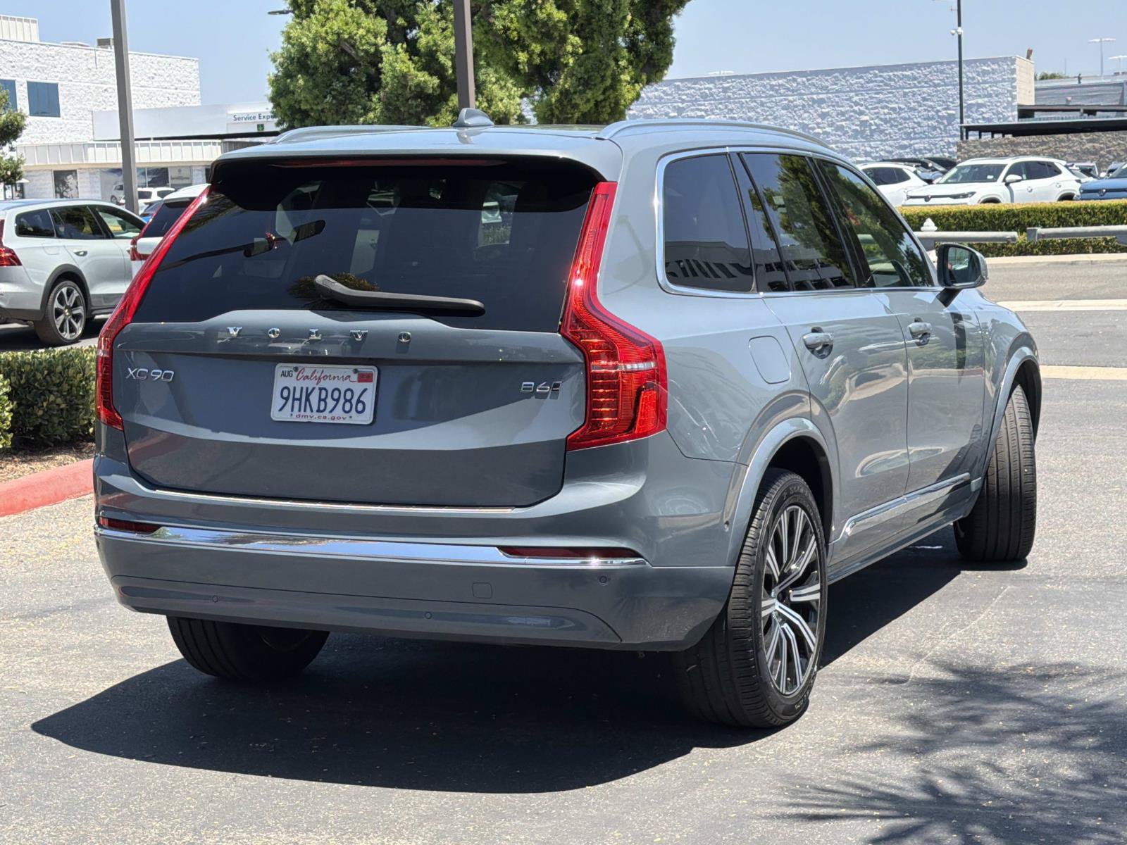Certified 2023 Volvo XC90 B6 Plus w/ Protection Package Premier AWD/4WD image 5