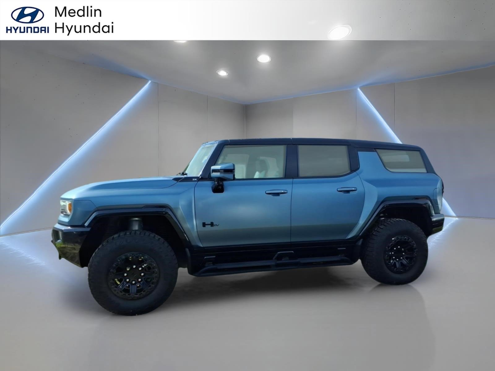 Used 2024 GMC Hummer EV 3X w/ Omega Edition AWD/4WD image 7