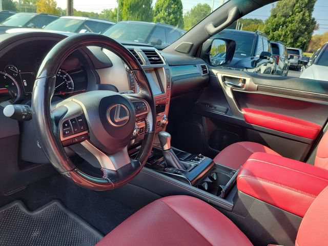 Used 2020 Lexus GX 460 Premium w/ Premium Package AWD/4WD image 12