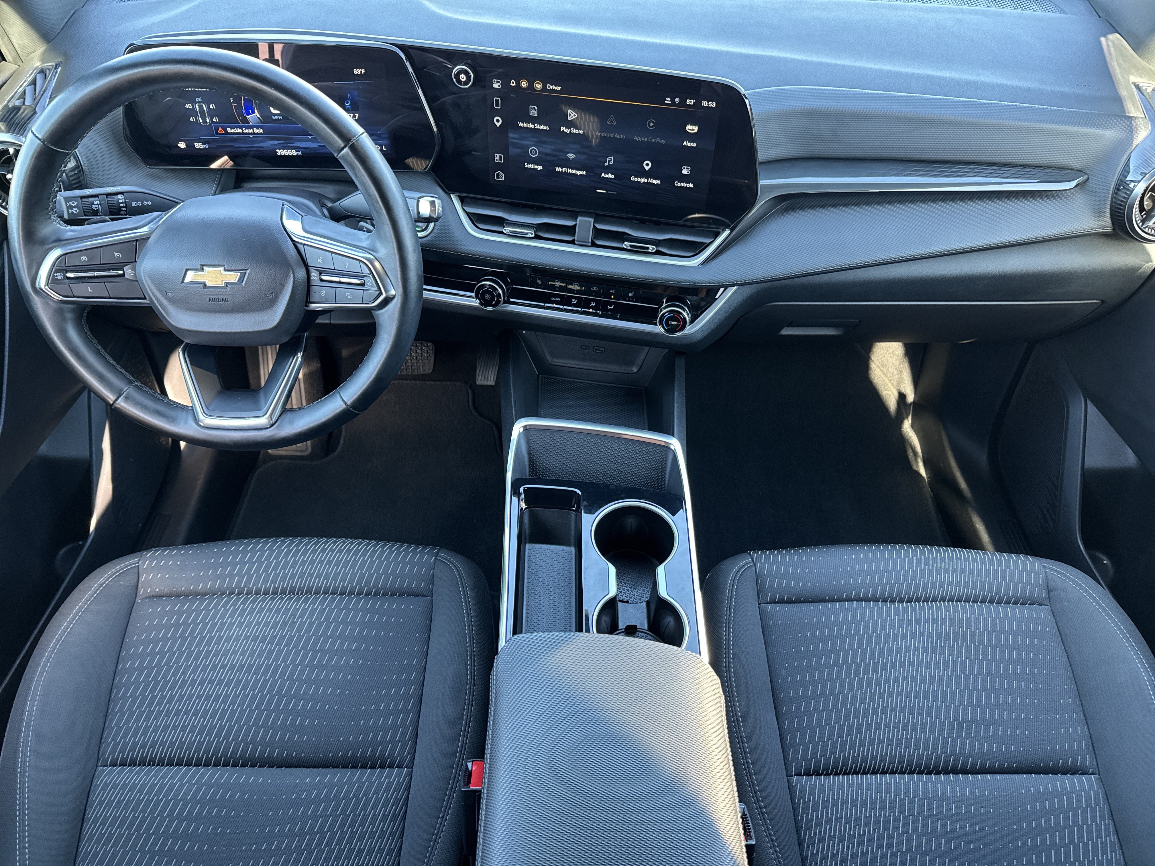 Used 2025 Chevrolet Equinox LT FWD image 16