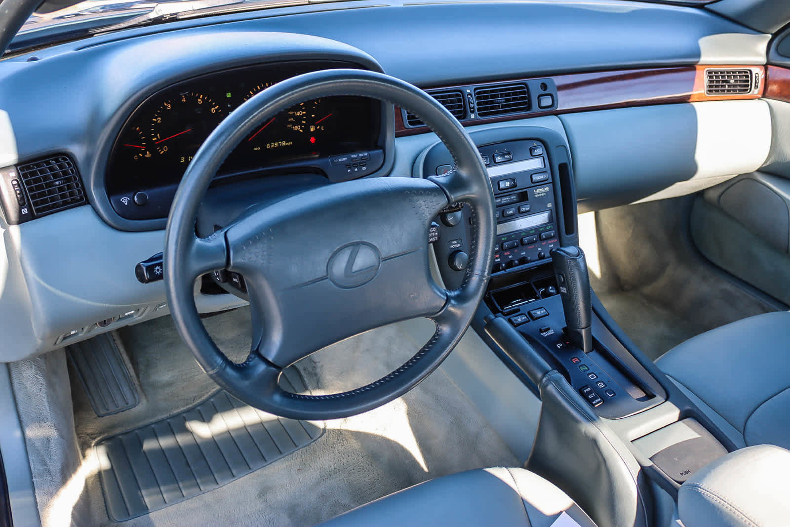 Used 1992 Lexus SC 400 Coupe image 11