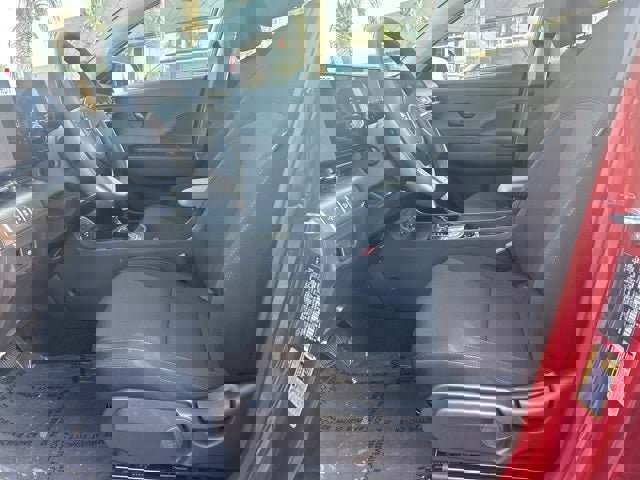 New 2026 Hyundai Kona SE image 13