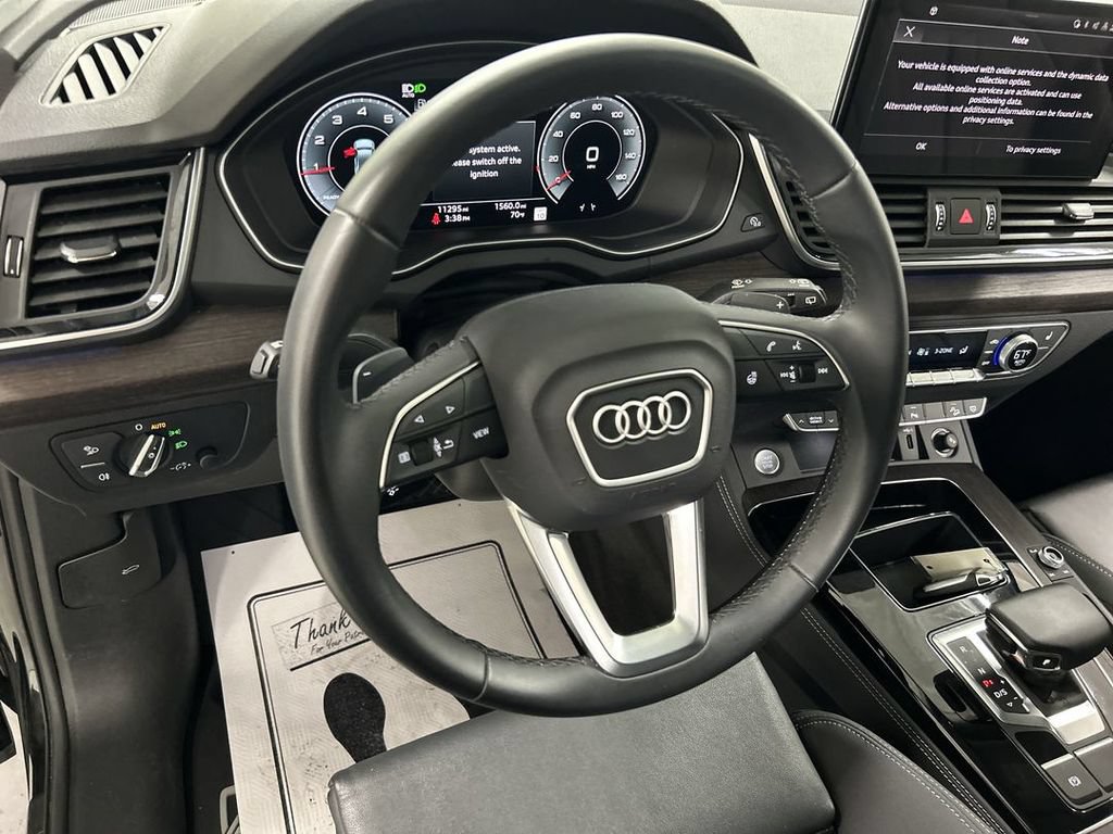 Used 2025 Audi Q5 2.0T Premium Plus w/ Premium Plus Package AWD/4WD image 4