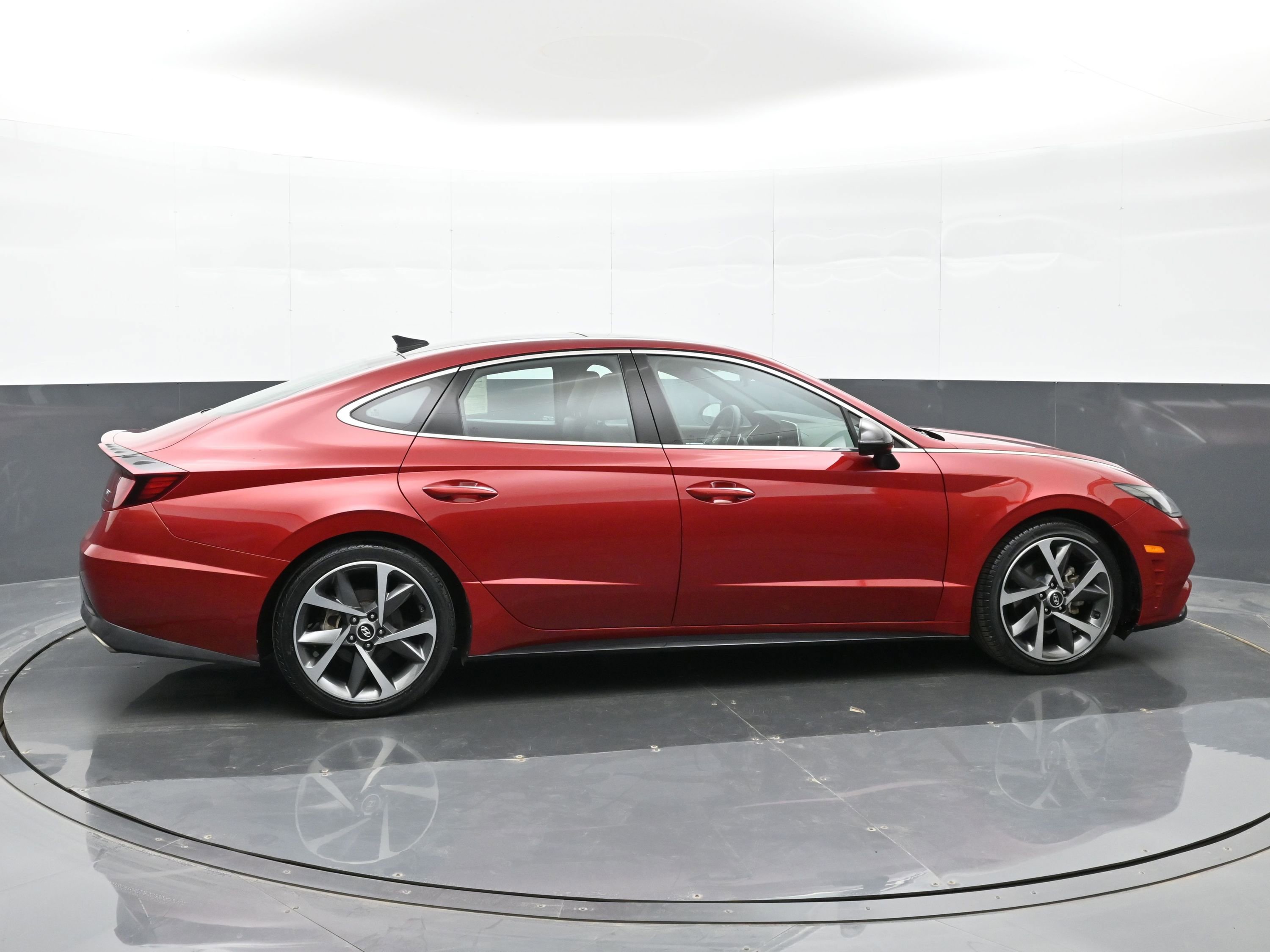 Used 2023 Hyundai Sonata SEL Plus FWD image 5