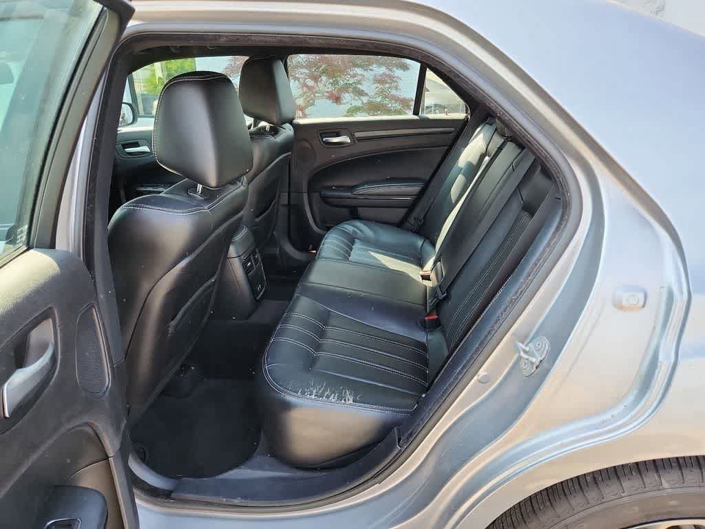 Used 2015 Chrysler 300 S w/ 300S Premium Group AWD/4WD image 27