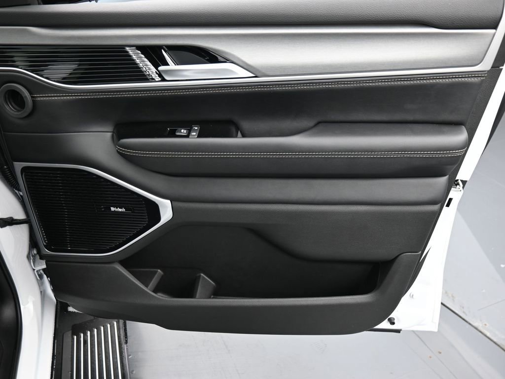 New 2026 Jeep Grand Wagoneer L Limited w/ Premium Group II image 19