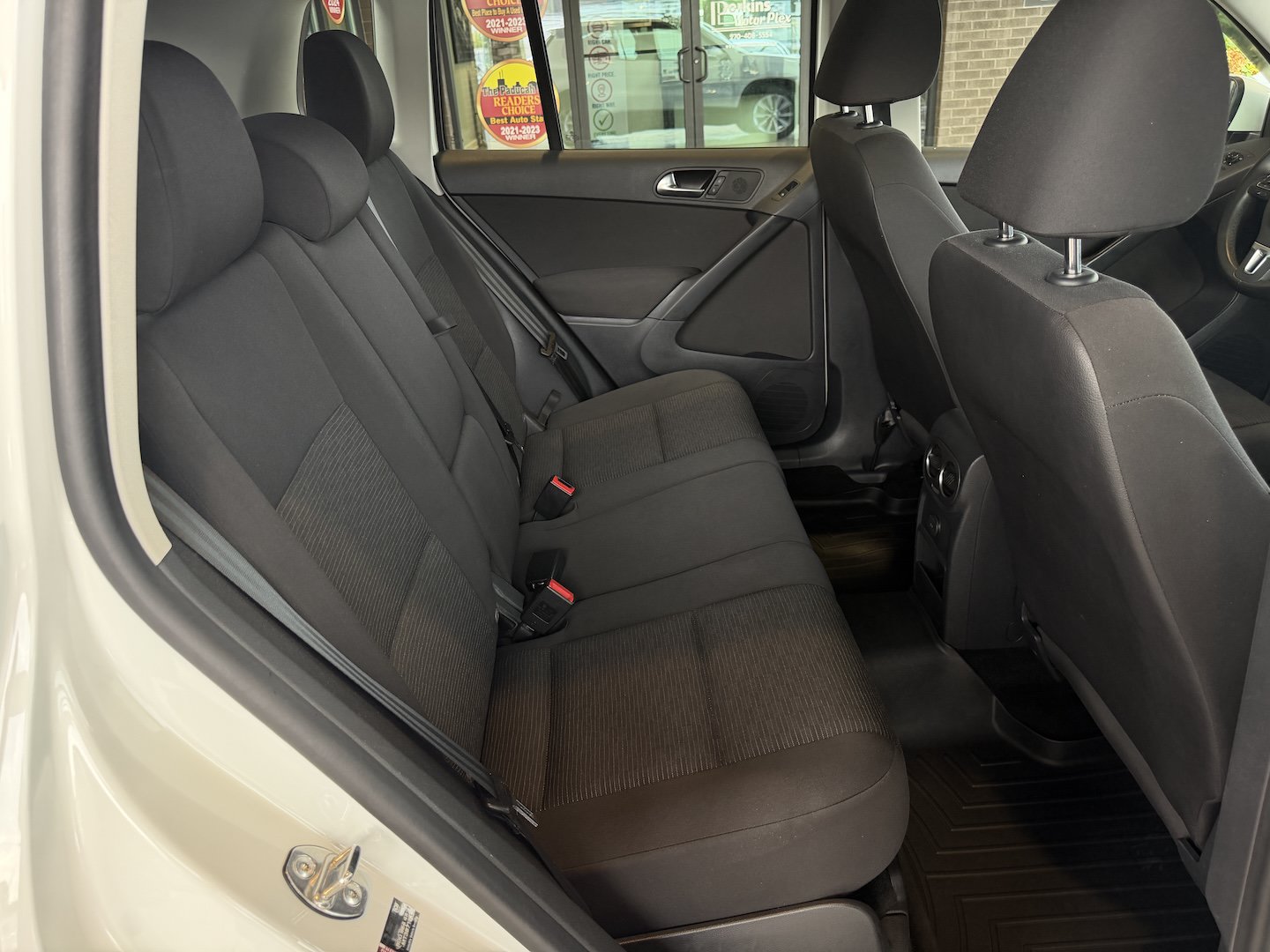 Used 2017 Volkswagen Tiguan Limited w/ Premium Package FWD image 24