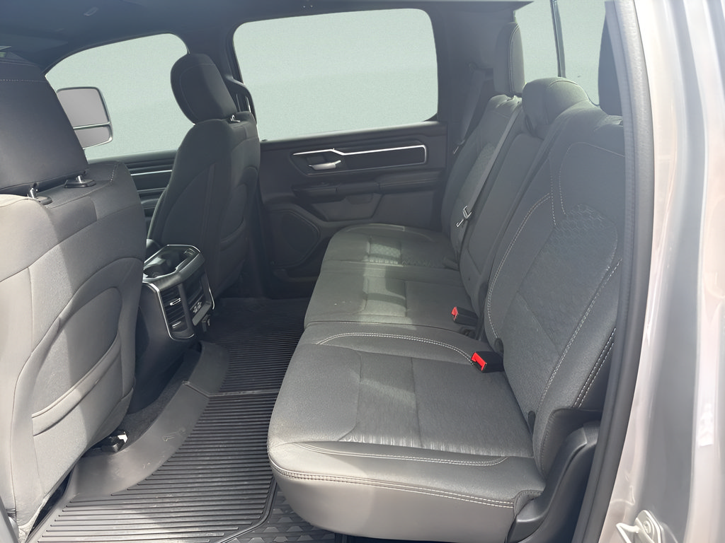 Used 2025 RAM 1500 Big Horn AWD/4WD image 10