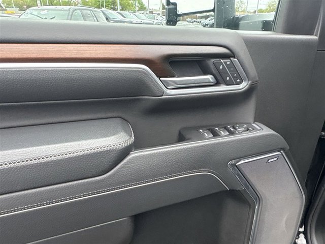 Certified 2025 GMC Sierra 2500 Denali w/ Denali Reserve Package AWD/4WD image 23