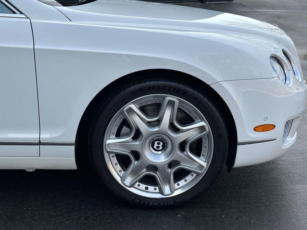 Used 2012 Bentley Flying Spur Flying Spur image 9