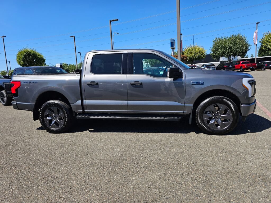 Certified 2024 Ford F150 Lightning XLT AWD/4WD image 4