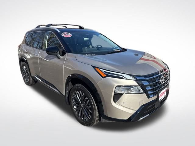 Used 2026 Nissan Rogue Platinum w/ Platinum Premium Package image 7